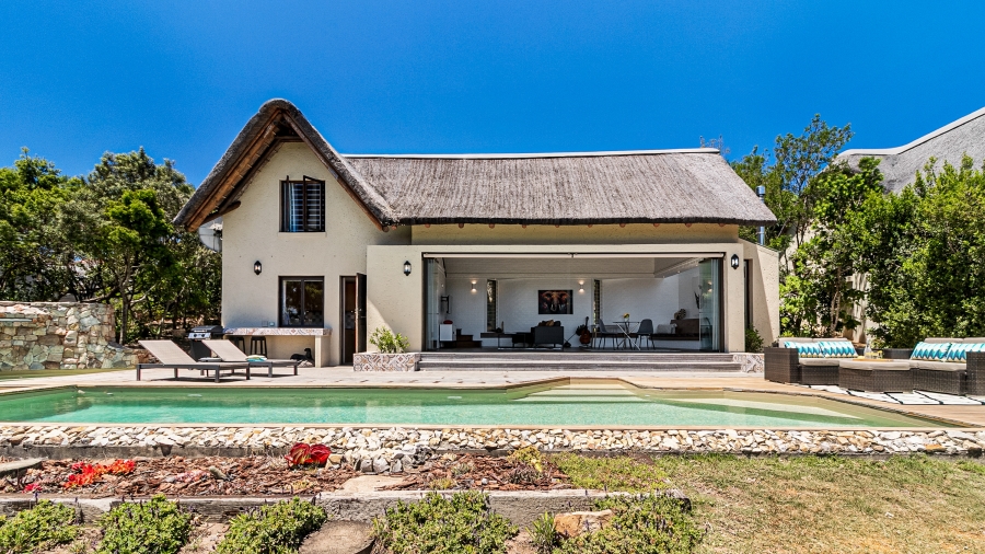 5 Bedroom Property for Sale in Pezula Golf Estate Western Cape